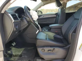 2023 Volkswagen Atlas SEL z VIN 1V2BR2CA5PC558352, wystawiony jako Copart lot #48626945 z przebiegiem 63 232 mil mil oraz Szkoda całkowita • Salvage title. Historia ofert i sprzedaży dostępna na DreamBid. Obrazek 7.