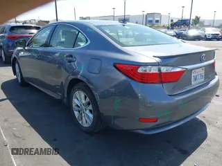 2013 Lexus ES 300h with VIN JTHBW1GG0D2020225, listed as a IAAI auction lot 41949955 with 100,052 mi miles and . Bid and sale history available at DreamBid. Image 3.