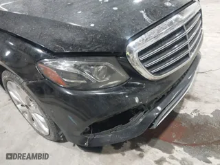 2017 Mercedes-Benz E-Class E 300 Luxury with VIN WDDZF4KB2HA133513, listed as a IAAI auction lot 41679730 with 136,136 mi miles. Bid and sale history available at carsss.com. Image 17.