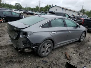 2017 Hyundai Sonata Hybrid Limited with VIN KMHE34L1XHA057588, listed as a Copart auction lot 62630693 with 95,634 mi miles. Bid and sale history available at carsss.com. Image 3.
