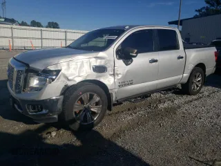 2017 Nissan Titan SL with VIN 1N6AA1E6XHN527639, listed as a Copart auction lot 85644444 with 165,243 mi miles and Salvage title. Bid and sale history available at DreamBid. Image 1.