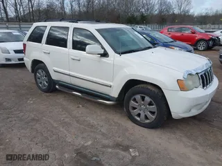 2008 Jeep Grand Cherokee Limited with VIN 1J8HR58268C100800, listed as a IAAI auction lot 41480406 with 229,797 mi miles. Bid and sale history available at carsss.com. Image 1.