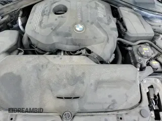 2017 BMW 3 Series 330i xDrive z VIN WBA8D9C52HA003715, wystawiony jako Copart lot #68401465 z przebiegiem 78 934 mil mil oraz Szkoda całkowita • Salvage title. Historia ofert i sprzedaży dostępna na DreamBid. Obrazek 13.