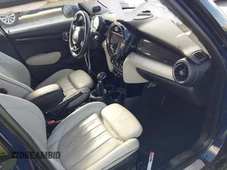 2016 MINI Hardtop 4 Door S с VIN WMWXU3C51G2D31101, выставлен на аукционе IAAI как лот 42440857 с пробегом 170 322 миль миль и . История ставок и продаж доступна на DreamBid. Изображение 5.