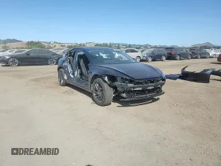 2025 Tesla Model 3 Long Range with VIN 5YJ3E1EA4SF978477, listed as a Copart auction lot 58525905 with 1,531 mi miles and Salvage title. Bid and sale history available at DreamBid. Image 14.