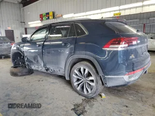 2022 Volkswagen Atlas SEL Premium R-Line with VIN 1V2FE2CA2NC208252, listed as a Copart auction lot 44740735 with Not provided miles and Salvage title. Bid and sale history available at DreamBid. Image 2.