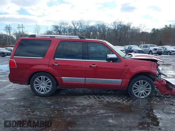 2008 Lincoln Navigator with VIN 5LMFU28518LJ18538, listed as a IAAI auction lot 41546111 with 123,174 mi miles. Bid and sale history available at carsss.com. Image 13.