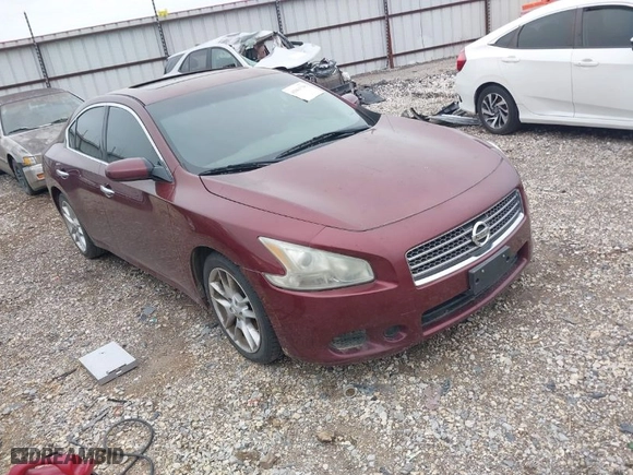 2011 Nissan Maxima 3.5 S with VIN 1N4AA5AP5BC800925, listed as a IAAI auction lot 41861798 with 243,590 mi miles. Bid and sale history available at carsss.com. Image 1.