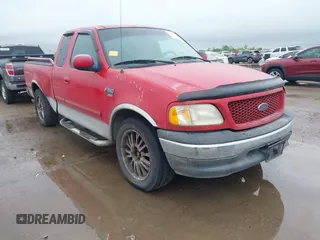1999 Ford F-150 XL z VIN 1FTRX17L5XKB93933, wystawiony jako IAAI lot #41966711 z przebiegiem Nie podano mil oraz . Historia ofert i sprzedaży dostępna na DreamBid. Obrazek 1.