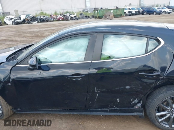 2021 Mazda 3 Select с VIN JM1BPAKL8M1313265, выставлен на аукционе IAAI как лот 39937954 с пробегом 77 446 миль миль и . История ставок и продаж доступна на DreamBid. Изображение 15.