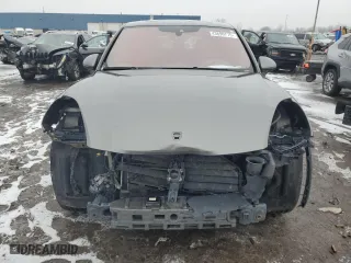 2016 Porsche Cayenne with VIN WP1AA2A20GKA15592, listed as a Copart auction lot 43690775 with 211,139 mi miles and Salvage Title. Bid and sale history available at carsss.com. Image 5.