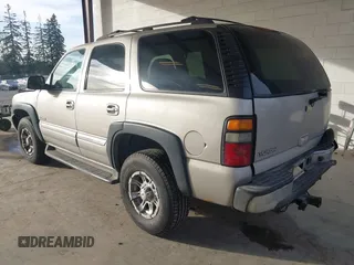 2005 GMC Yukon SLT with VIN 1GKEK13Z95R105420, listed as a IAAI auction lot 41680727 with 230,705 mi miles. Bid and sale history available at carsss.com. Image 3.