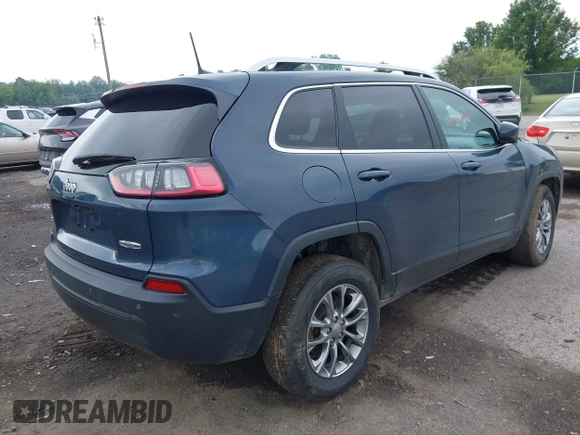 2019 Jeep Cherokee Latitude Plus with VIN 1C4PJMLB1KD465110, listed as a IAAI auction lot 42527260 with 32,579 mi miles and . Bid and sale history available at DreamBid. Image 4.
