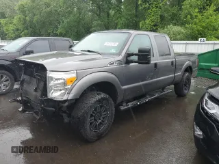 2014 Ford F-250 XL z VIN 1FT7W2B60EEA33908, wystawiony jako Copart lot #54752765 z przebiegiem 215 428 mil mil oraz Szkoda całkowita • Salvage title. Historia ofert i sprzedaży dostępna na DreamBid. Obrazek 1.