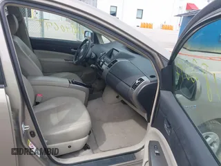 2007 Toyota Prius with VIN JTDKB20U777589888, listed as a IAAI auction lot 41870677 with 251,590 mi miles. Bid and sale history available at carsss.com. Image 5.