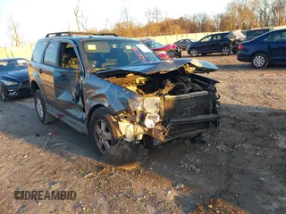 2010 Ford Escape XLT с VIN 1FMCU9D75AKD36855, выставлен на аукционе IAAI как лот 41216788 с пробегом 67 071 миль миль и . История ставок и продаж доступна на DreamBid. Изображение 1.