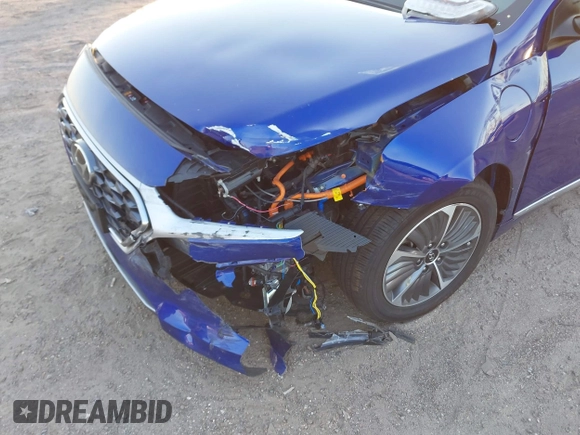 2021 Hyundai Ioniq SE with VIN KMHC65LD8MU252578, listed as a IAAI auction lot 40965612 with 25,384 mi miles and . Bid and sale history available at DreamBid. Image 6.