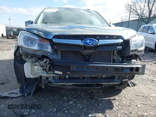 2018 Subaru Forester Premium with VIN JF2SJAEC7JH422303, listed as a IAAI auction lot 41915511 with 115,470 mi miles. Bid and sale history available at carsss.com. Image 6.