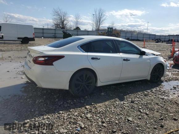 2017 Nissan Altima SR with VIN 1N4AL3AP6HC111449, listed as a Copart auction lot 54421185 with 92,830 mi miles and Non Repairable. Bid and sale history available at DreamBid. Image 3.