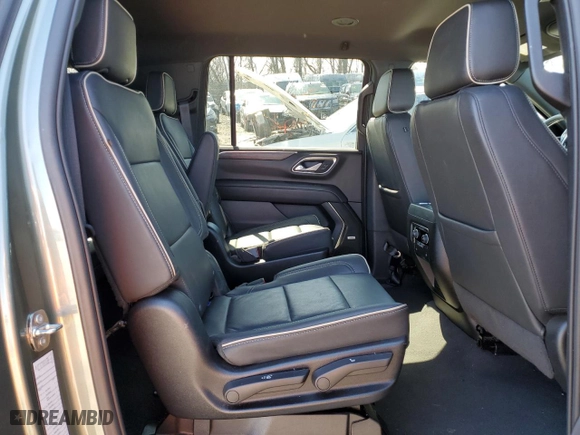 2023 Chevrolet Suburban Premier with VIN 1GNSCFKD9PR550376, listed as a Copart auction lot 48015445 with 39,173 mi miles and Non Repairable. Bid and sale history available at carsss.com. Image 11.
