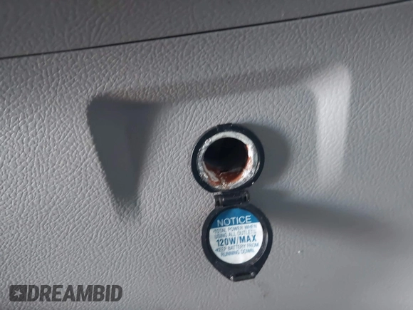 2017 Toyota Sienna XLE Auto Access Seat with VIN 5TDYZ3DC1HS805349, listed as a IAAI auction lot 42273787 with 184,347 mi miles and . Bid and sale history available at DreamBid. Image 11.