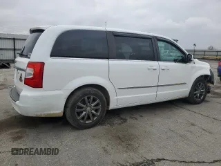 2015 Chrysler Town & Country S with VIN 2C4RC1HG0FR755170, listed as a Copart auction lot 82237754 with 214,466 mi miles and Salvage Title. Bid and sale history available at DreamBid. Image 3.