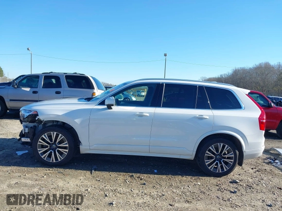 2021 Volvo XC90 Momentum with VIN YV4102PK4M1678500, listed as a IAAI auction lot 41185134 with 54,373 mi miles. Bid and sale history available at carsss.com. Image 15.