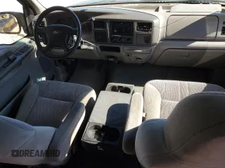 2001 Ford Excursion XLT z VIN 1FMNU40F41EC98171, wystawiony jako Copart lot #80481134 z przebiegiem 284 512 mil mil oraz Czysty tytuł • Clean title. Historia ofert i sprzedaży dostępna na DreamBid. Obrazek 8.