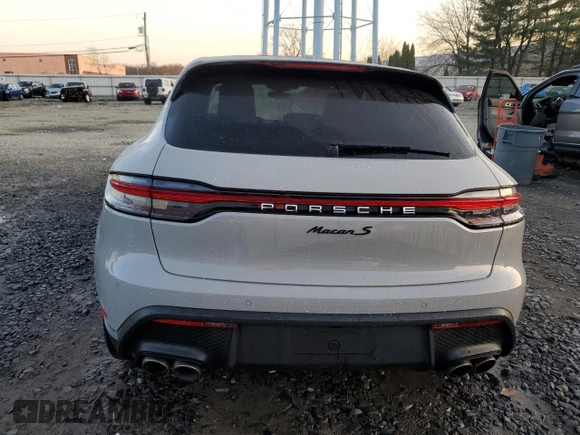 2022 Porsche Macan S z VIN WP1AG2A51NLB22246, wystawiony jako Copart lot #81981454 z przebiegiem 28 428 mil mil oraz Szkoda całkowita • Salvage title. Historia ofert i sprzedaży dostępna na DreamBid. Obrazek 6.