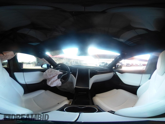 2017 Tesla Model S 100D z VIN 5YJSA1E21HF190815, wystawiony jako IAAI lot #42422004 z przebiegiem 99 938 mil mil oraz . Historia ofert i sprzedaży dostępna na DreamBid. Obrazek 19.