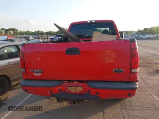 2003 Ford F-250 XL with VIN 1FTNW21P83ED10318, listed as a IAAI auction lot 42138269 with 189,936 mi miles and . Bid and sale history available at carsss.com. Image 16.