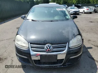 2008 Volkswagen Jetta Wolfsburg Edition with VIN 3VWRJ71K88M185501, listed as a Copart auction lot 62195385 with 156,017 mi miles and Clean title. Bid and sale history available at DreamBid. Image 5.