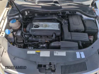 2013 Volkswagen CC Sport Plus z VIN WVWBP7AN2DE558965, wystawiony jako Copart lot #52894795 z przebiegiem 171 734 mil mil oraz Szkoda całkowita • Salvage title. Historia ofert i sprzedaży dostępna na DreamBid. Obrazek 11.