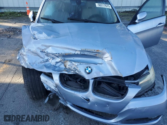 2009 BMW 3 Series 328i z VIN WBAPH775X9NL82214, wystawiony jako Copart lot #50317875 z przebiegiem Nie podano mil oraz Nie do naprawy • Non repairable. Historia ofert i sprzedaży dostępna na DreamBid. Obrazek 11.