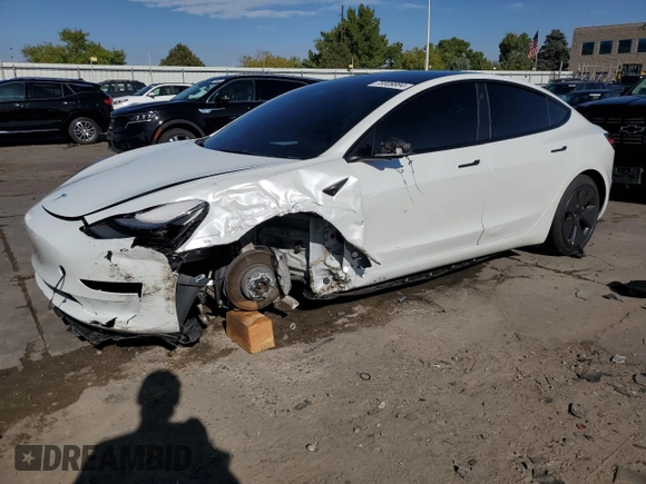 2022 Tesla Model 3 Long Range z VIN 5YJ3E1EB8NF315619, wystawiony jako Copart lot #73309884 z przebiegiem 34 811 mil mil oraz Szkoda całkowita • Salvage title. Historia ofert i sprzedaży dostępna na DreamBid. Obrazek 1.