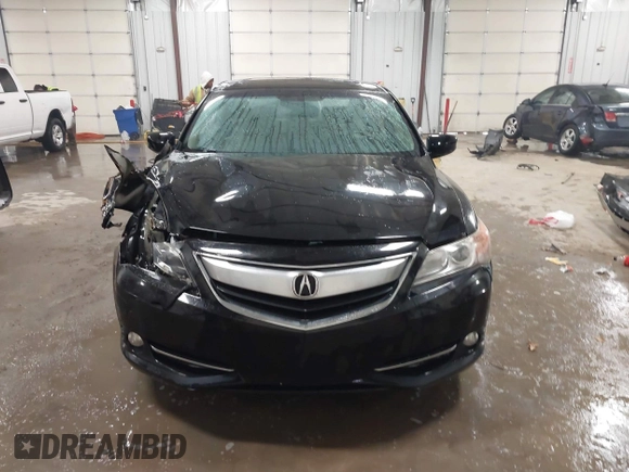 2013 Acura ILX Hybrid Technology with VIN 19VDE3F7XDE300823, listed as a IAAI auction lot 41619646 with 231,501 mi miles and . Bid and sale history available at DreamBid. Image 12.