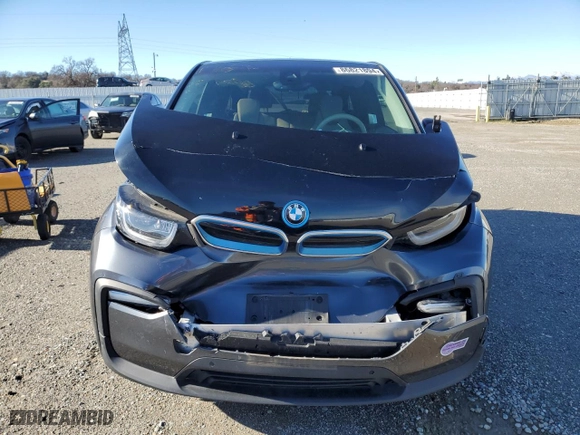 2019 BMW i3 with VIN WBY8P4C52K7D54319, listed as a Copart auction lot 86821894 with 37,200 mi miles and Salvage Title. Bid and sale history available at carsss.com. Image 5.