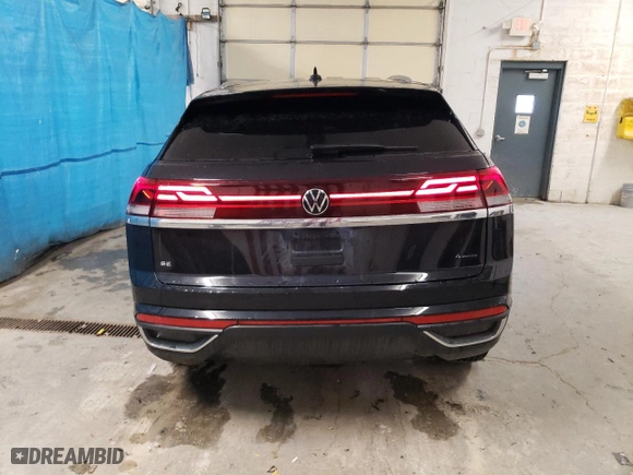 2024 Volkswagen Atlas Cross Sport 2.0T SE with VIN 1V2LE2CA9RC248451, listed as a Copart auction lot 45288595 with 14,541 mi miles and Clean Title. Bid and sale history available at carsss.com. Image 6.