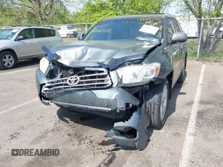 2010 Toyota Highlander Limited with VIN 5TDDK3EH4AS026823, listed as a IAAI auction lot 42165532 with 231,384 mi miles and . Bid and sale history available at DreamBid. Image 6.