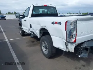 2024 Ford F-250 XL with VIN 1FTBF2BA2RED61478, listed as a IAAI auction lot 42238749 with 28,707 mi miles and . Bid and sale history available at DreamBid. Image 17.