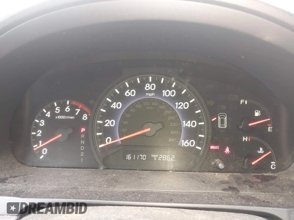 2005 Honda Odyssey LX with VIN 5FNRL38255B085979, listed as a IAAI auction lot 41971745 with 161,170 mi miles. Bid and sale history available at carsss.com. Image 7.