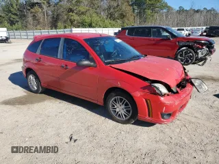 2007 Ford Focus S with VIN 1FAFP37N47W183716, listed as a Copart auction lot 87702785 with 203,315 mi miles and Salvage Title. Bid and sale history available at carsss.com. Image 4.