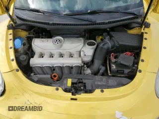 2008 Volkswagen Beetle SE with VIN 3VWRF31Y68M415714, listed as a Copart auction lot 41747365 with 84,406 mi miles and Salvage title. Bid and sale history available at DreamBid. Image 13.