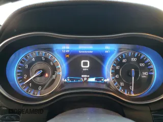 2021 Chrysler 300 with VIN 2C3CCABG4MH524102, listed as a Copart auction lot 50000215 with 82,420 mi miles and Salvage Title. Bid and sale history available at carsss.com. Image 9.