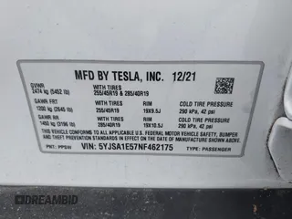 2022 Tesla Model S with VIN 5YJSA1E57NF462175, listed as a IAAI auction lot 42231439 with Not provided miles and . Bid and sale history available at DreamBid. Image 9.