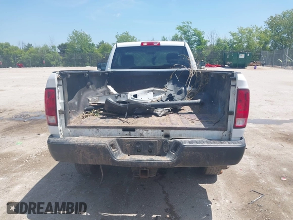 2018 Ram 2500 Tradesman with VIN 3C6LR5AT1JG142094, listed as a IAAI auction lot 42524458 with 201,706 mi miles and . Bid and sale history available at DreamBid. Image 16.
