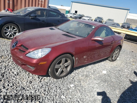 2007 Mercedes-Benz SLK-Class 3.0L with VIN WDBWK54F17F141102, listed as a Copart auction lot 46581855 with 0 mi miles and Salvage Title. Bid and sale history available at carsss.com. Image 1.