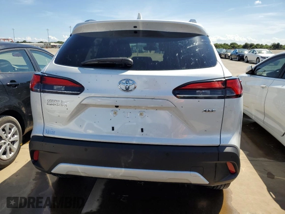 2022 Toyota Corolla Cross XLE with VIN 7MUDAAAG1NV023474, listed as a Copart auction lot 73162374 with 29,235 mi miles and Salvage title. Bid and sale history available at DreamBid. Image 6.