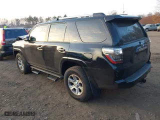 2022 Toyota 4Runner SR5 Premium with VIN JTENU5JR1N6004336, listed as a IAAI auction lot 40868851 with 50,188 mi miles. Bid and sale history available at carsss.com. Image 3.