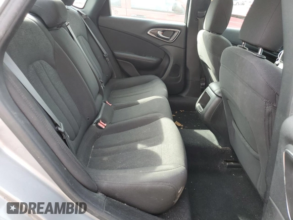 2015 Chrysler 200 Limited with VIN 1C3CCCAB7FN628935, listed as a Copart auction lot 44926184 with 73,546 mi miles and Salvage Title. Bid and sale history available at DreamBid. Image 10.